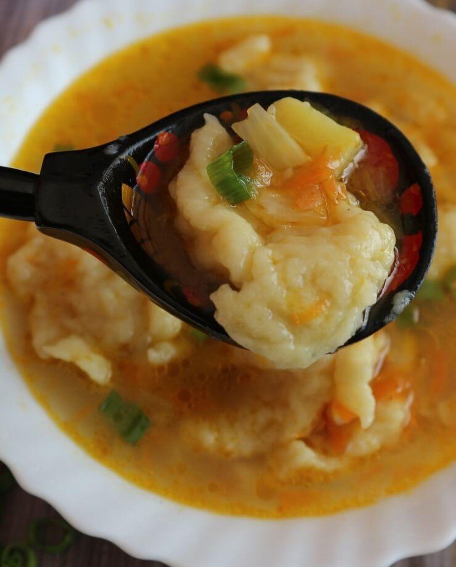 Galuschki-Suppe mit Kartoffeln – vegetarisches Rezept image 2