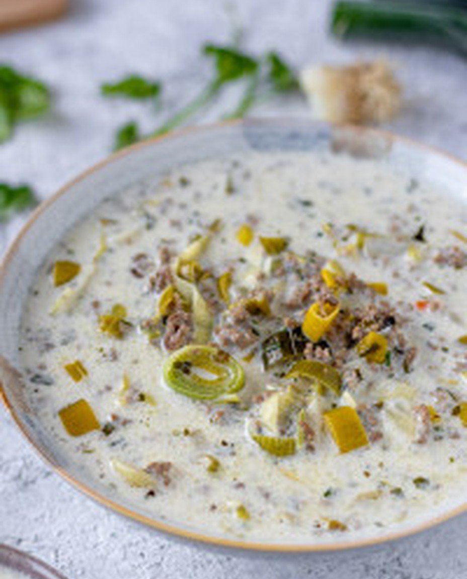 Hackfleisch-Käse-Lauch-Suppe in nur 25 Minuten - Meinestube image 2