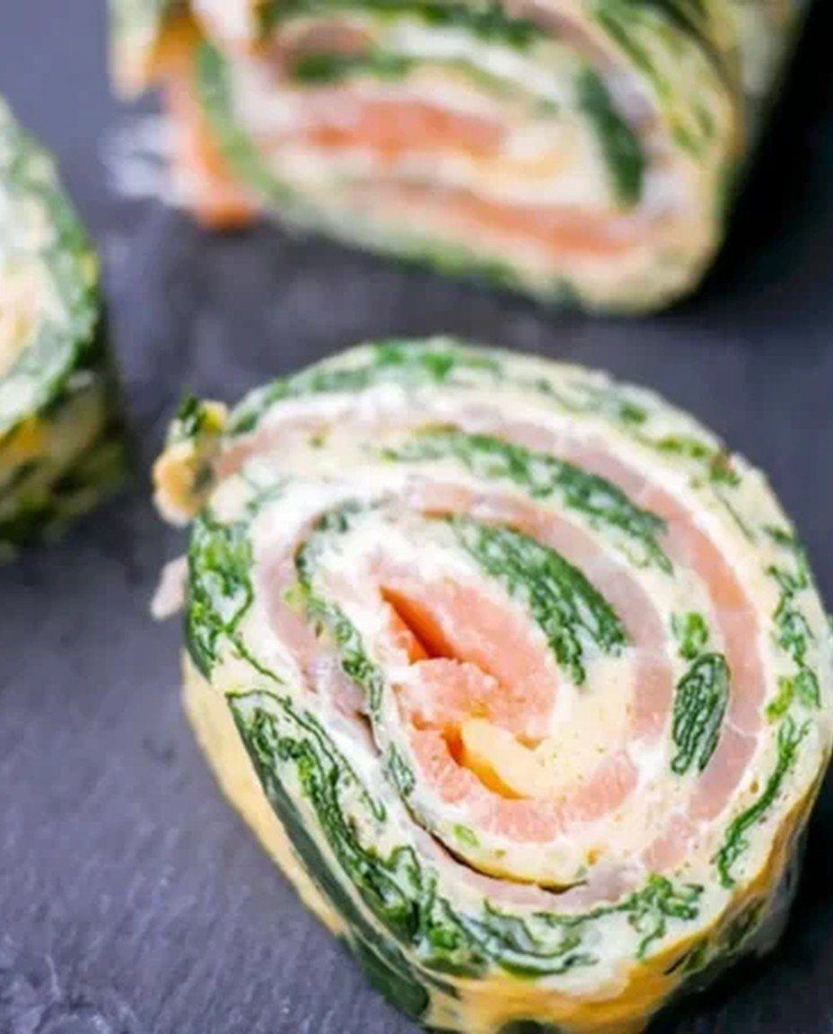 Low Carb Spinat-Lachs-Rolle image 2