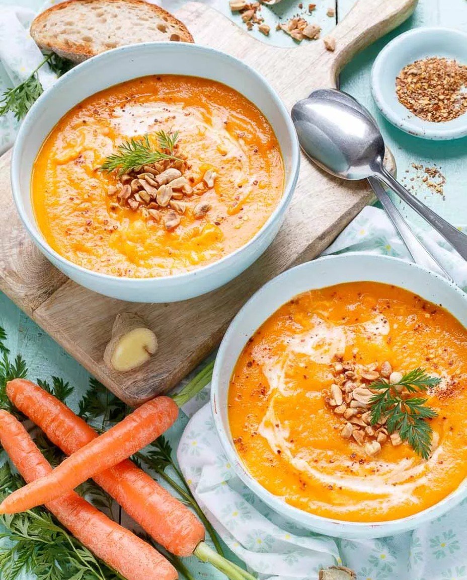 Schnelle vegetarische Möhrensuppe mit Ingwer - emmikochteinfach image 2