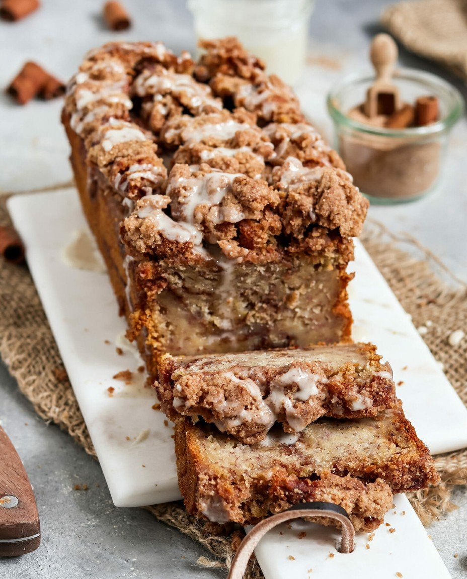Veganes Zimt-Strudel Bananenbrot mit Streusel | byanjushka image 2