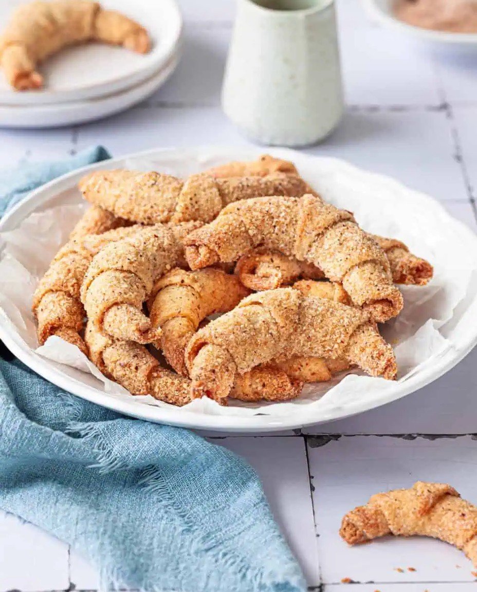 Weltbester Karottenkuchen - kinderleicht zubereitet image 2